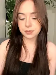 _SweetCandyy webcam model stream image