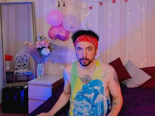 Markus Robbins webcam model stream image