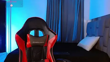 Christian_thor webcam model stream image