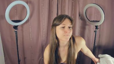 MayHails webcam model stream image
