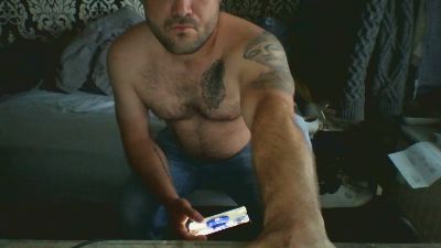 Nudedudebe webcam model stream image