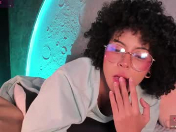 emma_nakamura webcam model stream image