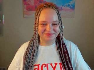 looly-rise webcam model stream image