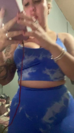 Laralorenzo webcam model stream image