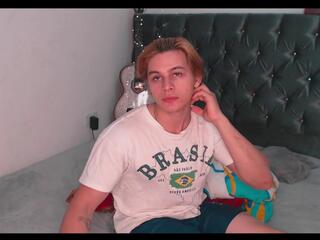 Erick Lion webcam model stream image