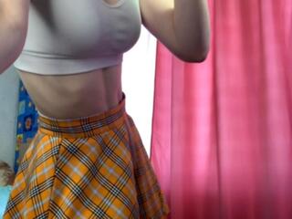 Mollie Servais webcam model stream image