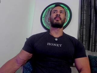 Curt X webcam model stream image