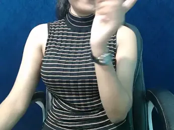 Yashi webcam stripchat model stream image