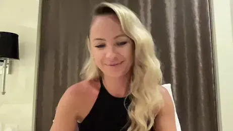 amelialorenz webcam model stream image