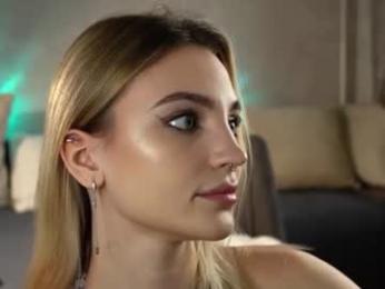 beckymadsons webcam model stream image