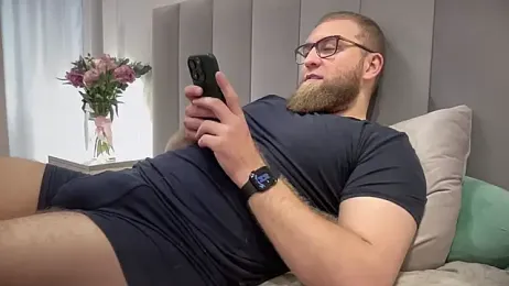 Bear_bear_ webcam model stream image