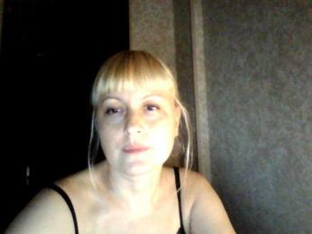 krisss2016 webcam model stream image