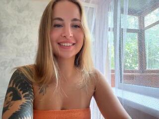 Katina Feather webcam flirt4free model stream image