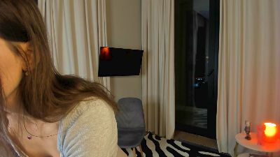 CorrieCrewe webcam model stream image