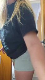 Ayutitaa webcam model stream image