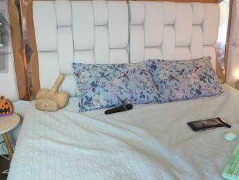 Kathamuller webcam model stream image