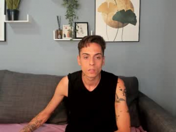slimnhornyguy webcam model stream image