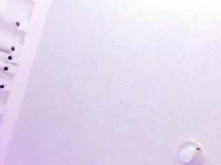 samanta-roberts webcam model stream image