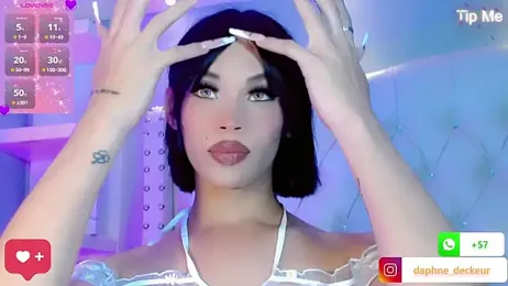 Daphnne_XXX webcam stripchat model stream image