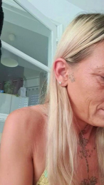 elle26_hot webcam model stream image