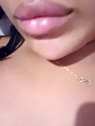 Sexlove1xo webcam model stream image