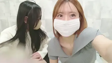 momo_love_ webcam model stream image