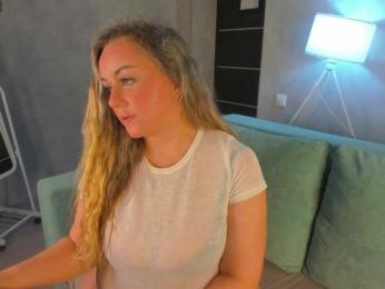 Sky-Kuper webcam model stream image