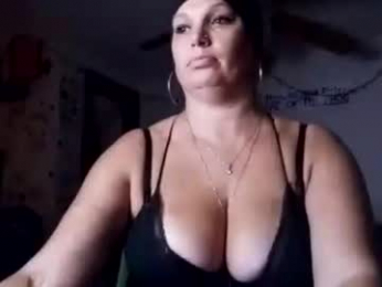 deedeemarie02 webcam model stream image