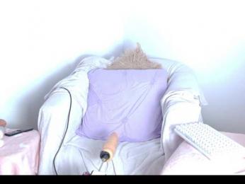 RebeFucksonn webcam model stream image