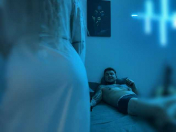 2REFLECTION webcam bongacams model stream image