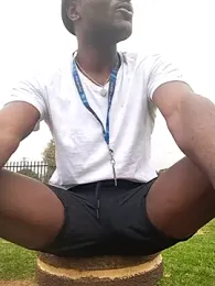 Petrossa webcam model stream image