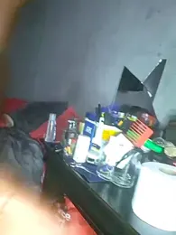 Petrossa webcam model stream image