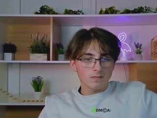 azen-rush webcam model stream image