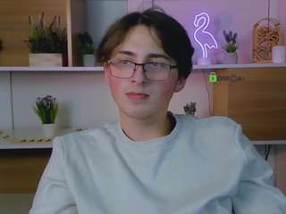 azen-rush webcam model stream image