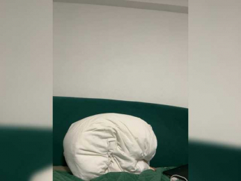 Kisacka webcam model stream image