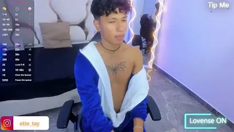 Ette_tay webcam stripchat model stream image