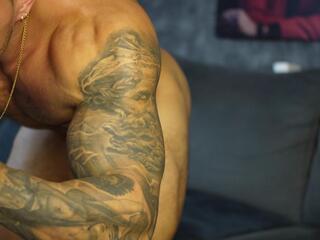 Garret Alvin webcam model stream image