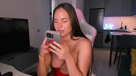 wow_lovie webcam model stream image