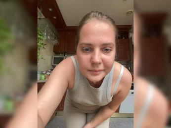 Anastasia99-1 webcam bongacams model stream image
