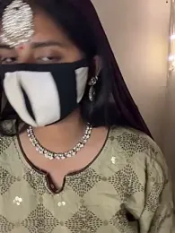 HeartQueen05 webcam model stream image