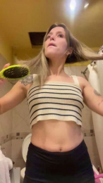 xvalenof webcam model stream image