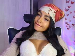 layla-nicols webcam model stream image