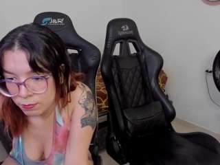 sweetlykonny1 webcam model stream image