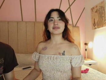 Damian-n-Maya webcam model stream image