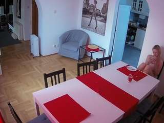 voyeurcam-julmodels-dining webcam model stream image