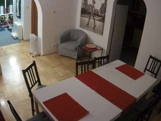 voyeurcam-julmodels-dining webcam model stream image