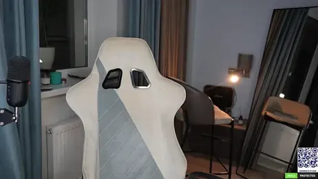 MiracleCam webcam model stream image