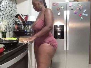 coco-dethick webcam model stream image