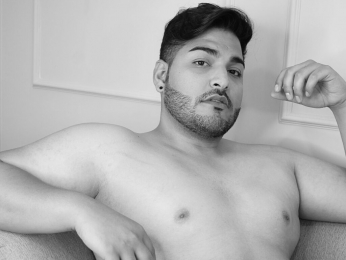 EthanHale webcam model stream image