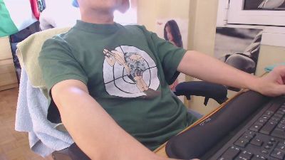 Redblood_75 webcam model stream image